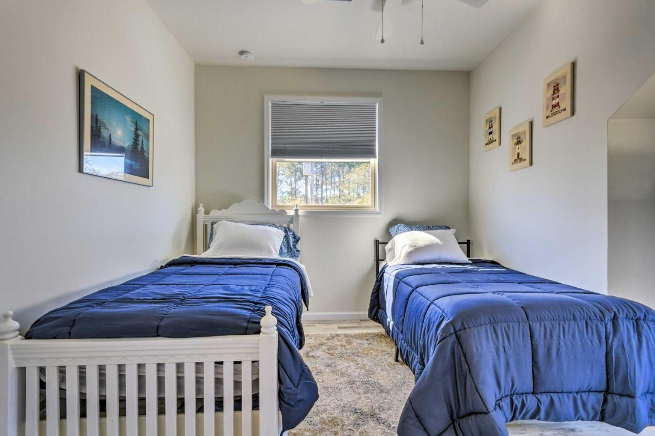 East Bay Vacation Rental With Dock! ナバー エクステリア 写真