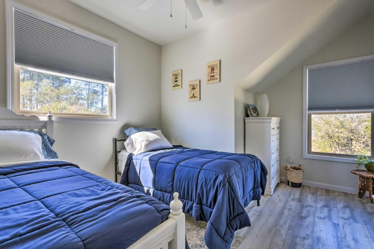 East Bay Vacation Rental With Dock! ナバー エクステリア 写真