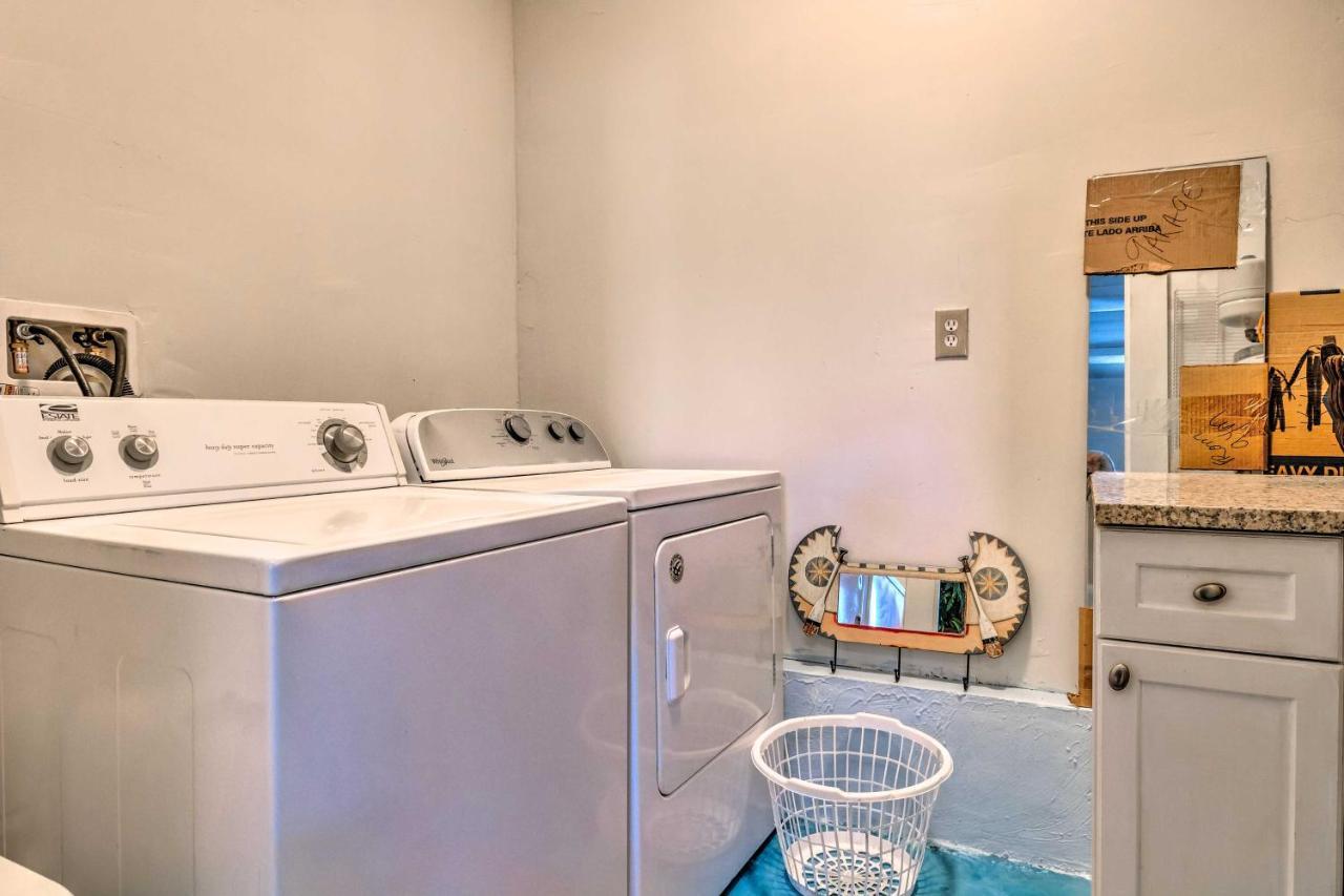 East Bay Vacation Rental With Dock! ナバー エクステリア 写真